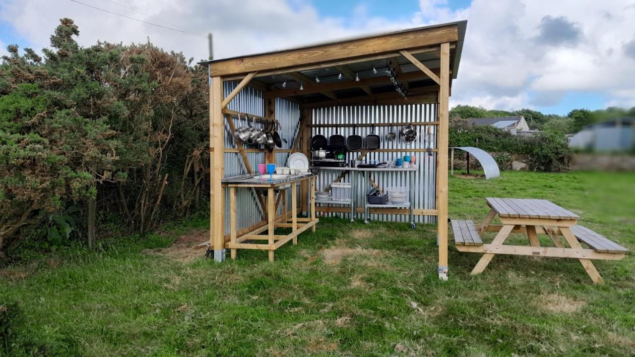 Cornish Skies Glamping Pool Zewnętrze zdjęcie
